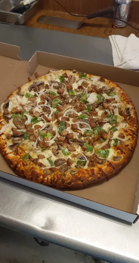 Sausage Peppers and Onion Pizza